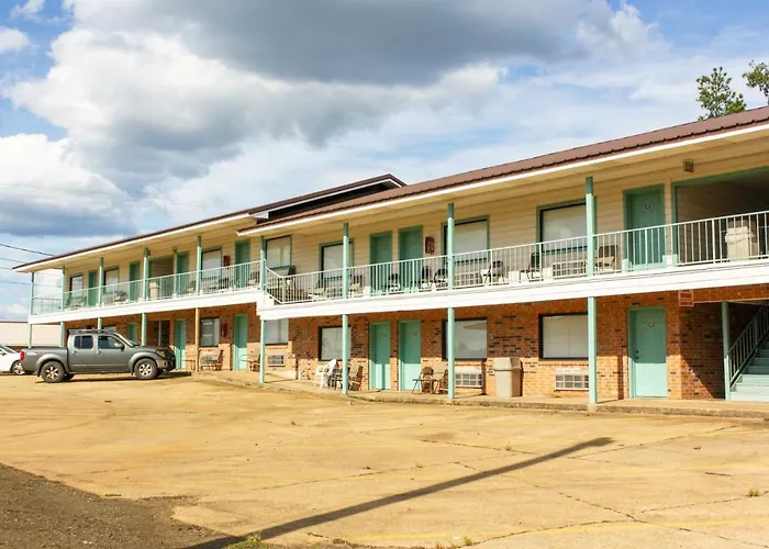 Toledo Town Inn